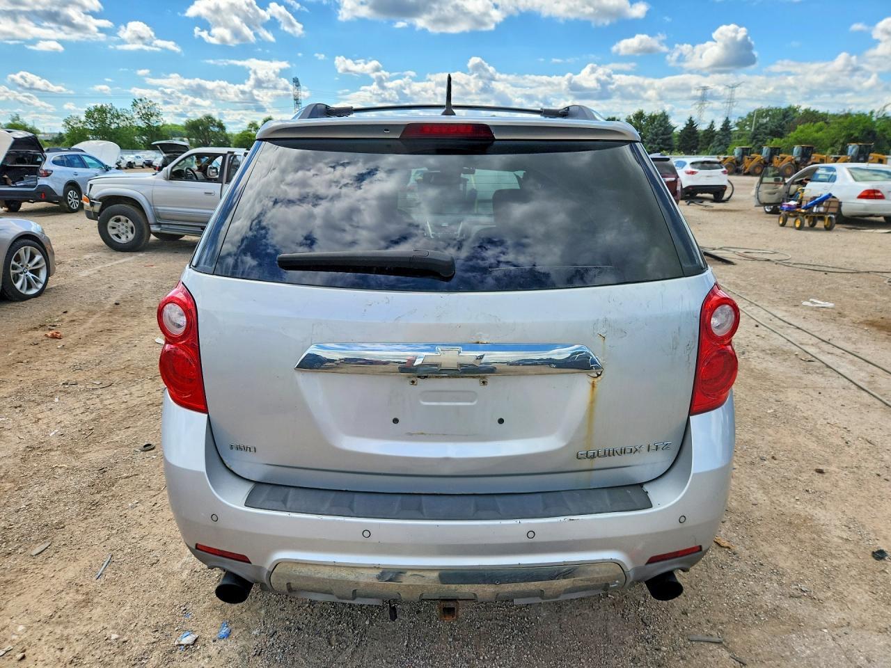 2010 CHEVROLET EQUINOX