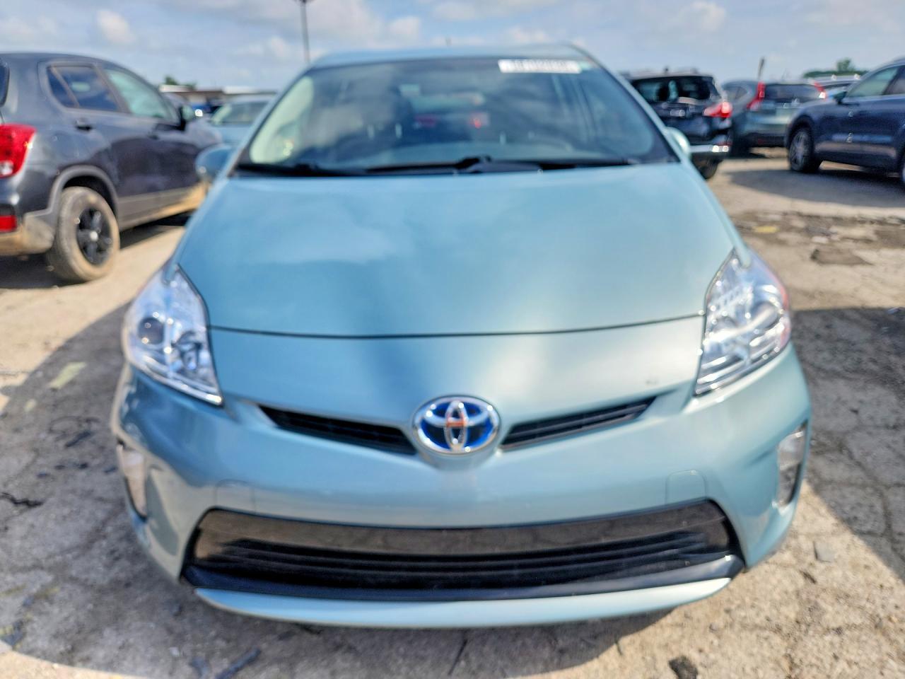 2015 TOYOTA PRIUS
