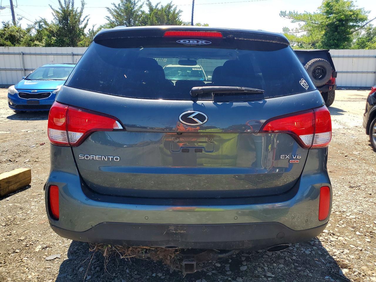 2014 KIA SORENTO