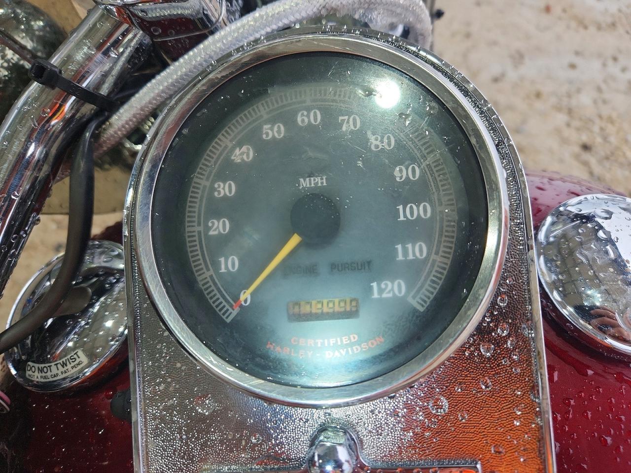2000 HARLEY-DAVIDSON FXSTS