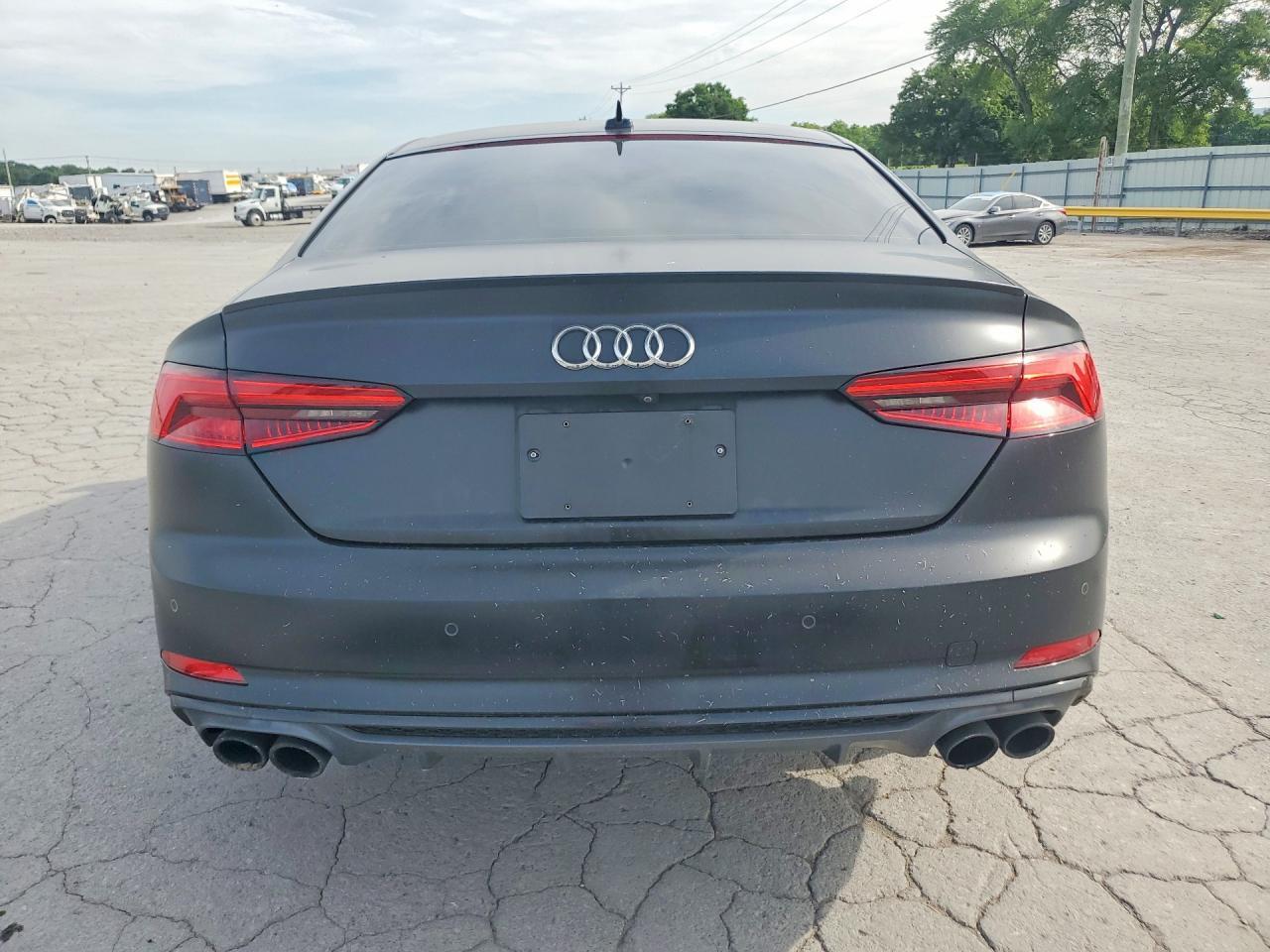 2018 AUDI S5