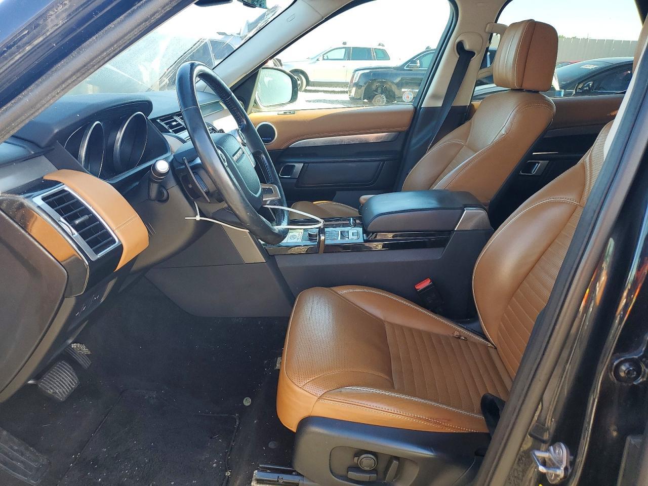 2017 LAND ROVER Discovery