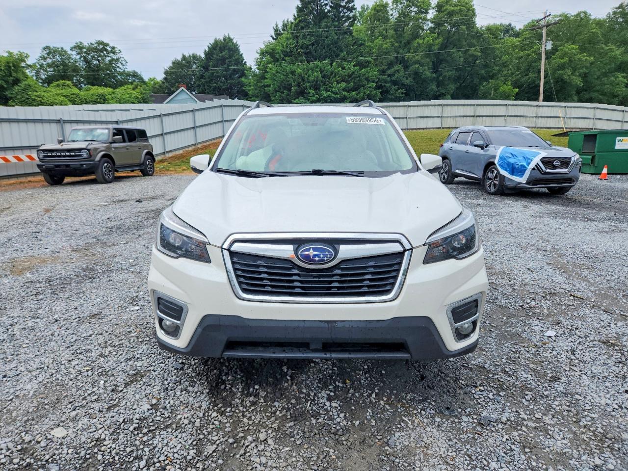 2021 SUBARU FORESTER