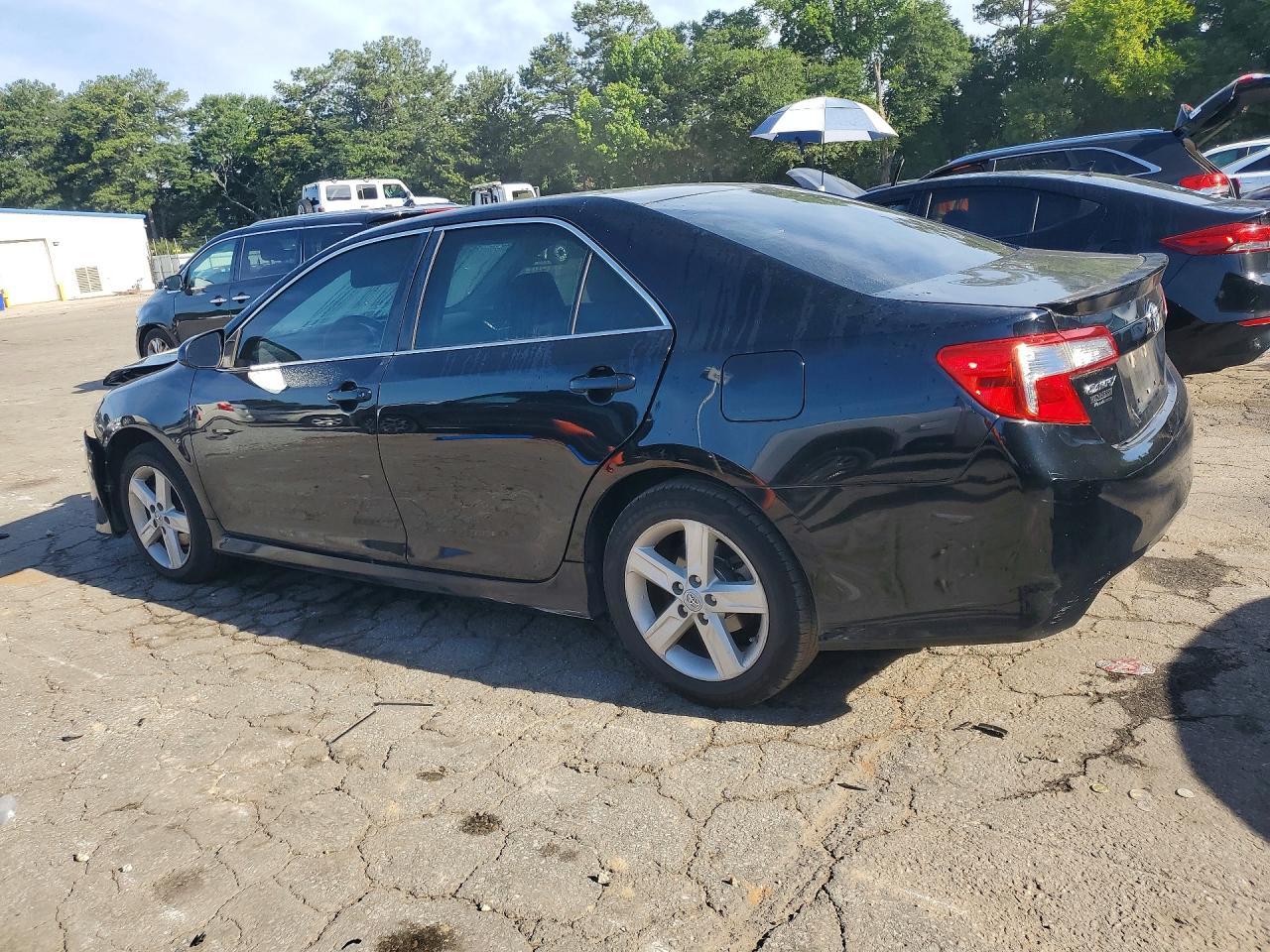 2013 TOYOTA CAMRY