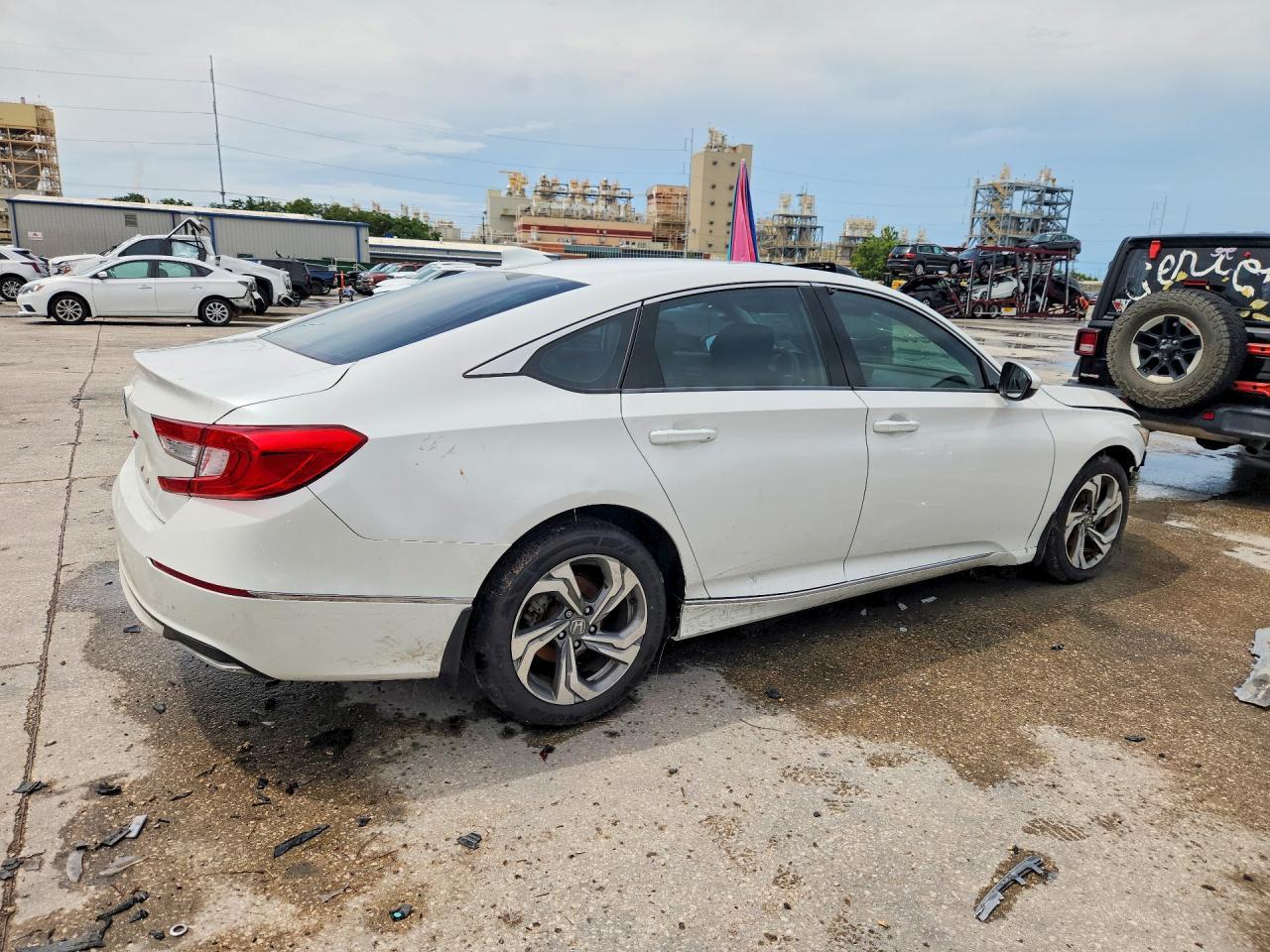 2018 HONDA ACCORD