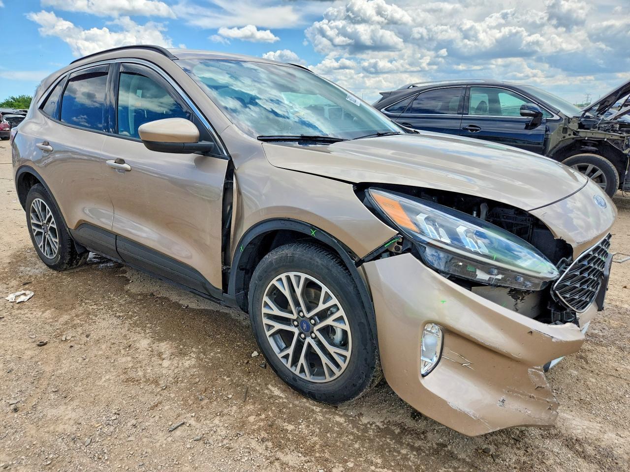 2020 FORD ESCAPE