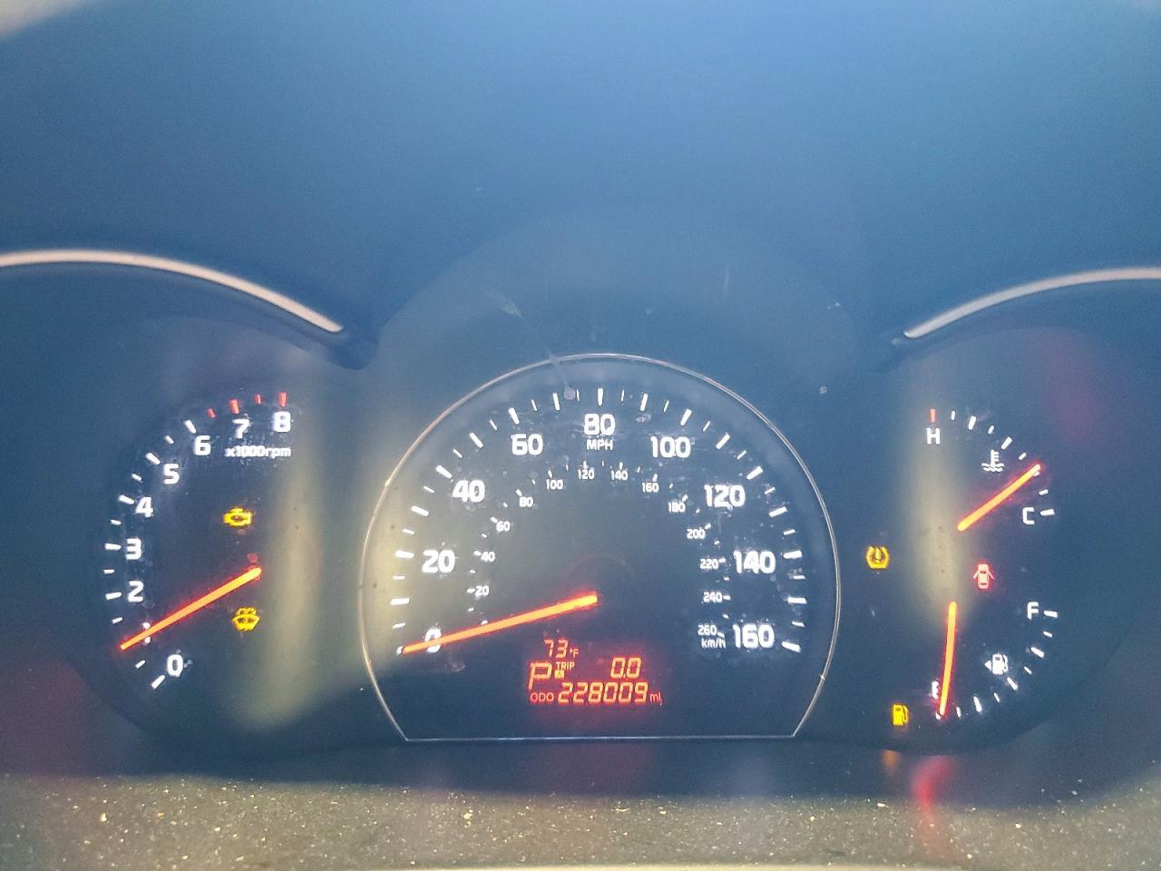 2014 KIA SORENTO