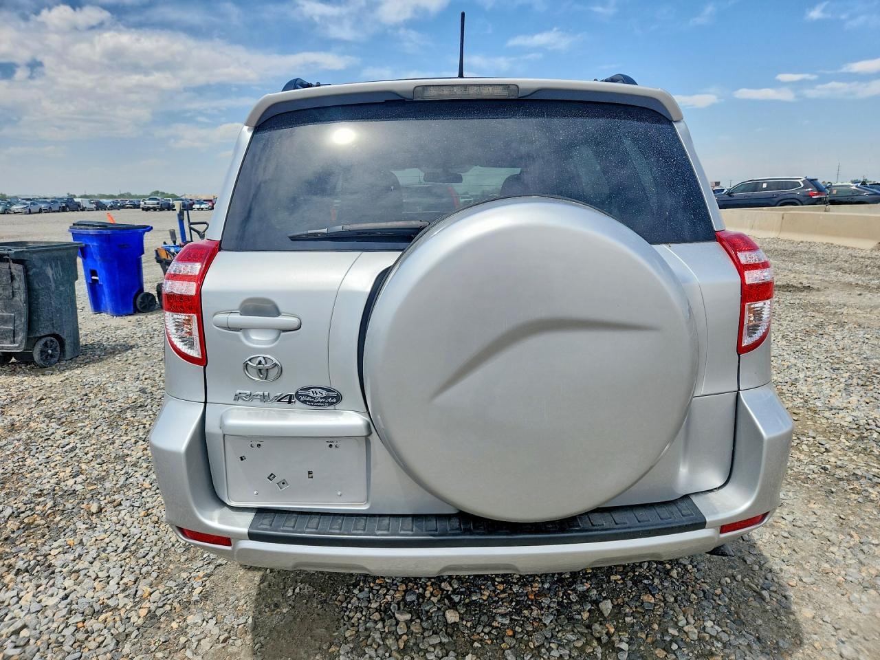 2011 TOYOTA RAV4