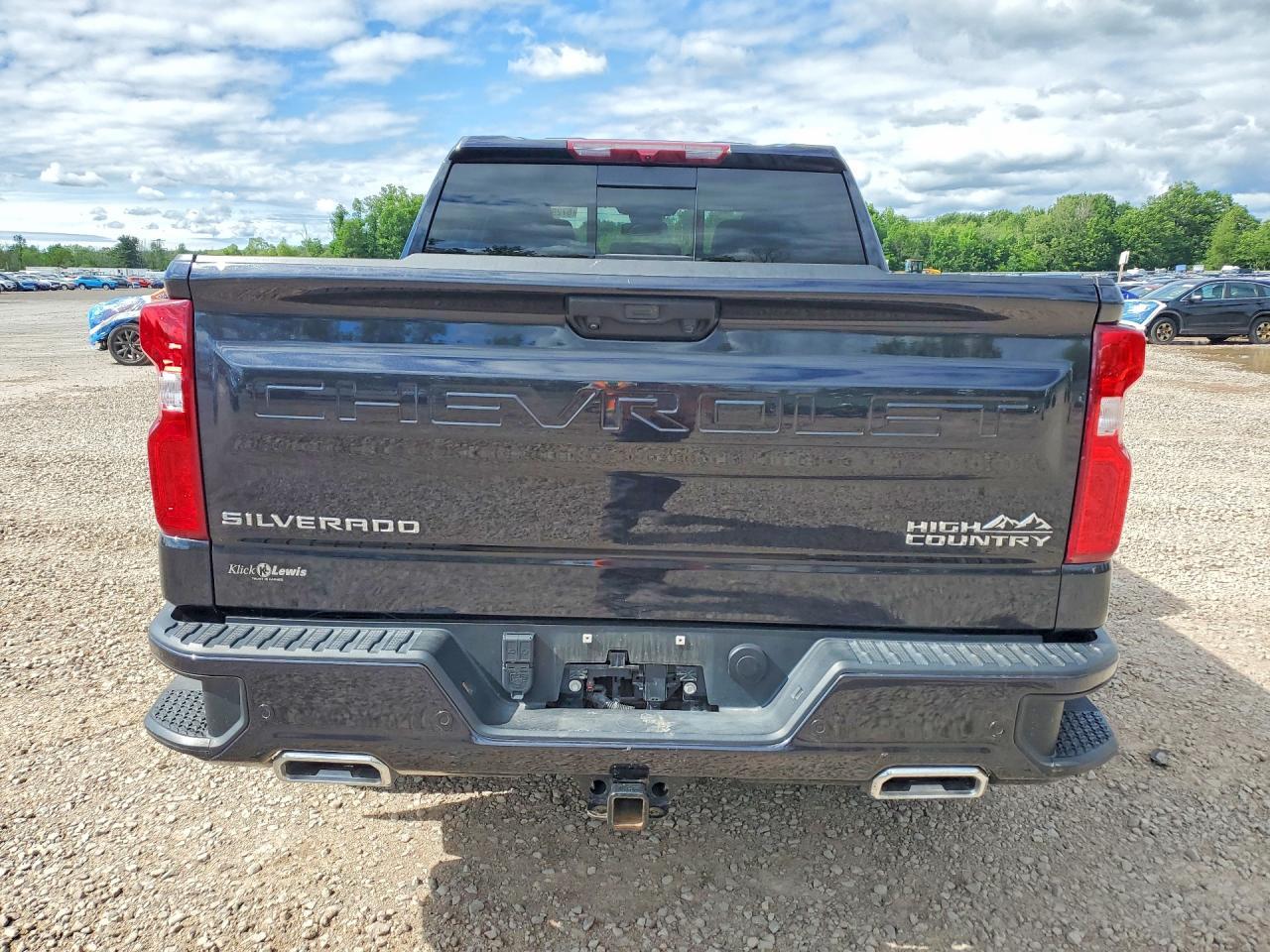 2024 CHEVROLET Silverado