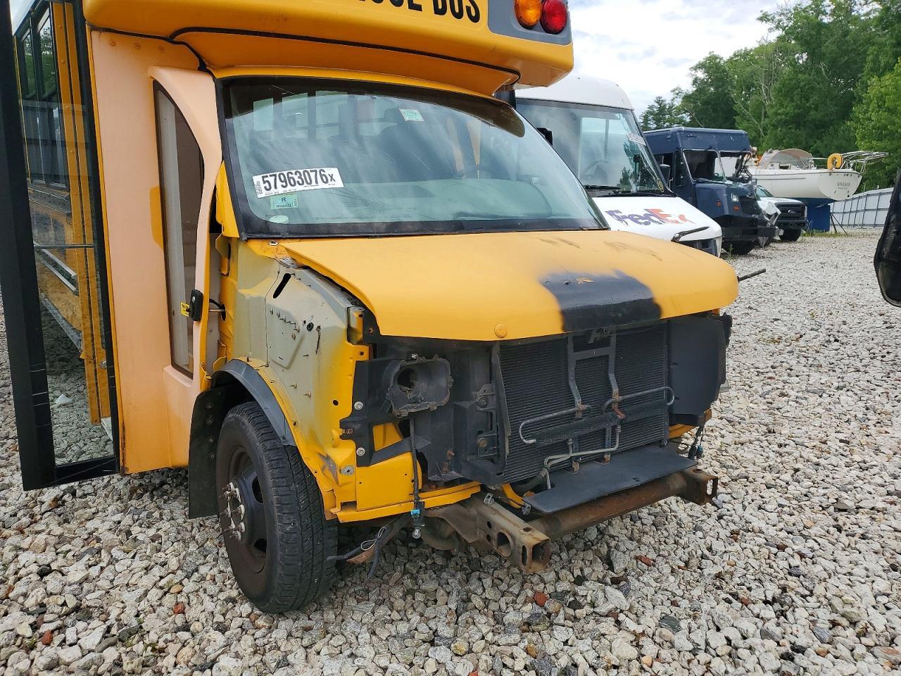 2012 CHEVROLET EXPRESS 2500