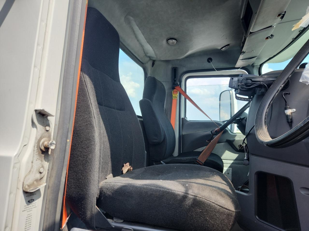 2017 MACK 600 Rd600