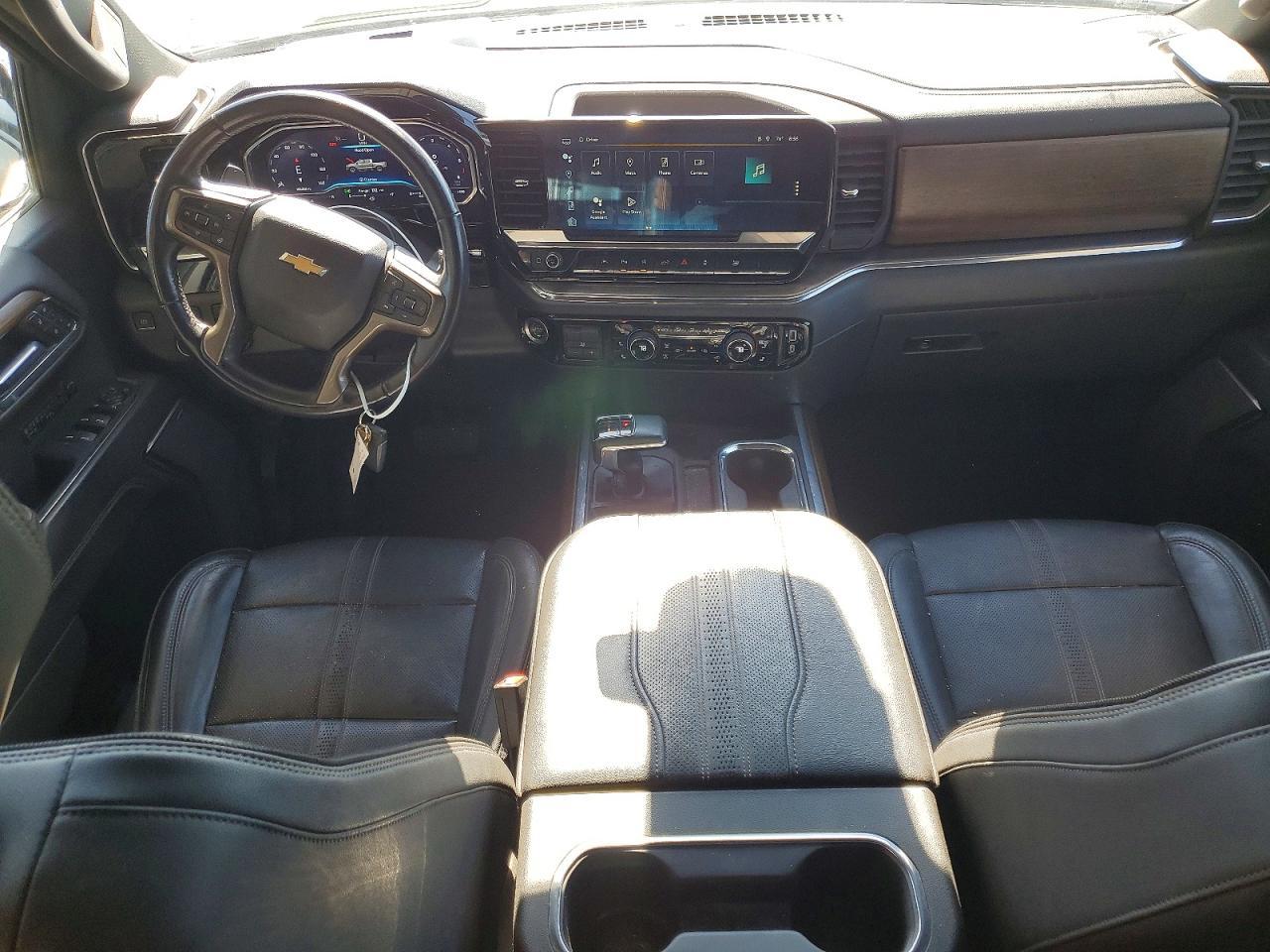 2023 CHEVROLET Silverado
