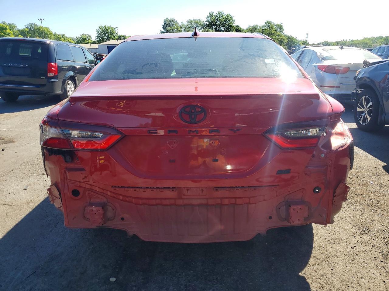 2024 TOYOTA CAMRY