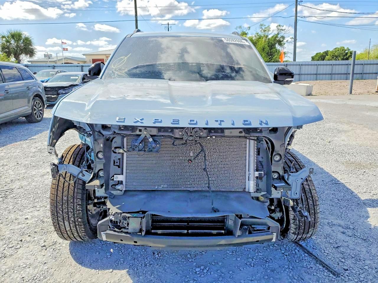 2025 FORD Expedition