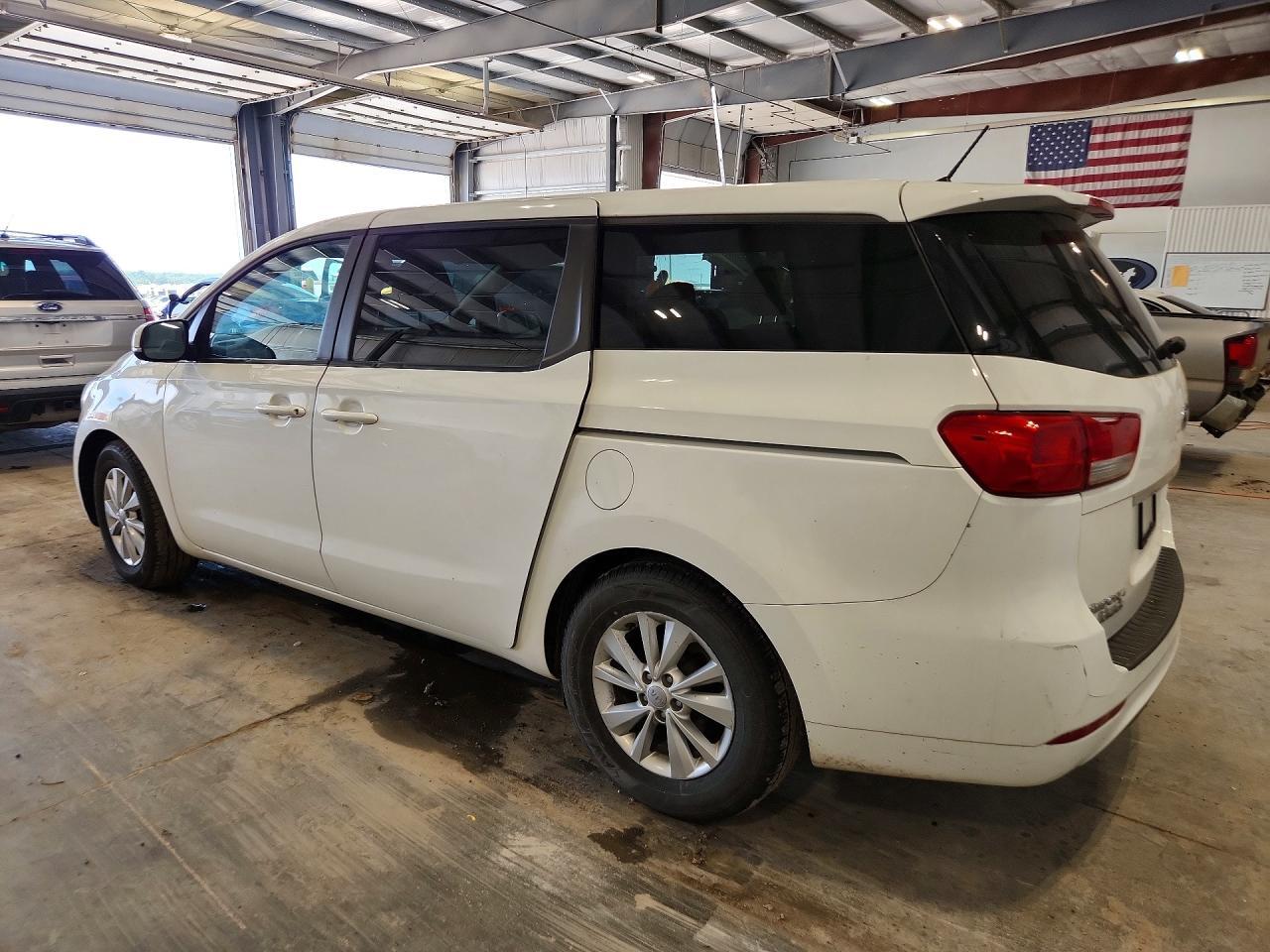 2017 KIA SEDONA