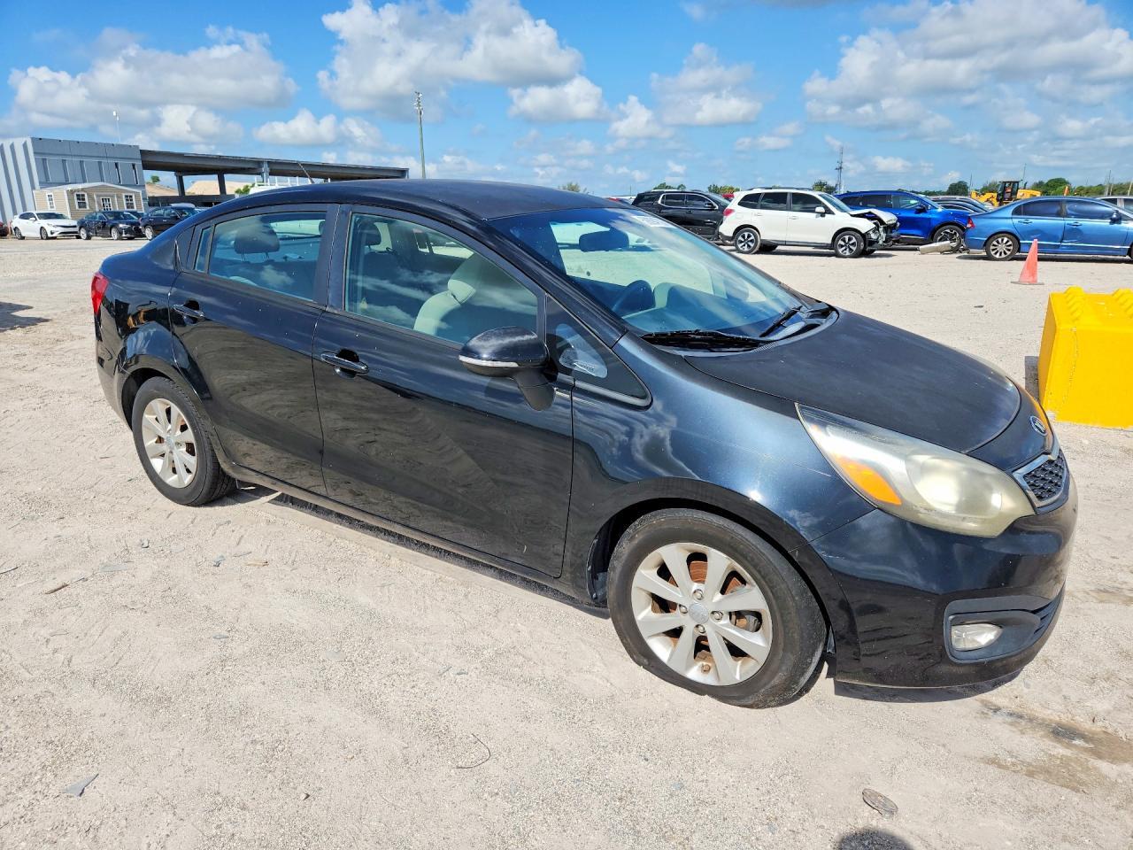 2014 KIA RIO