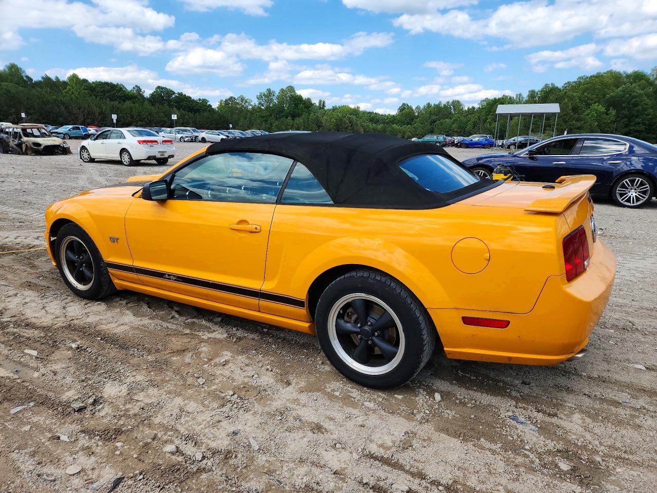 2008 FORD MUSTANG