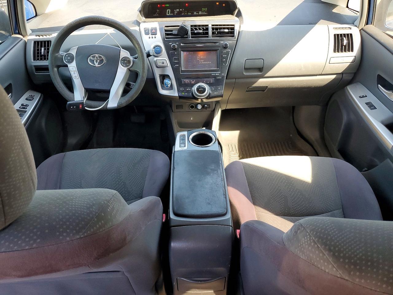 2012 TOYOTA PRIUS V