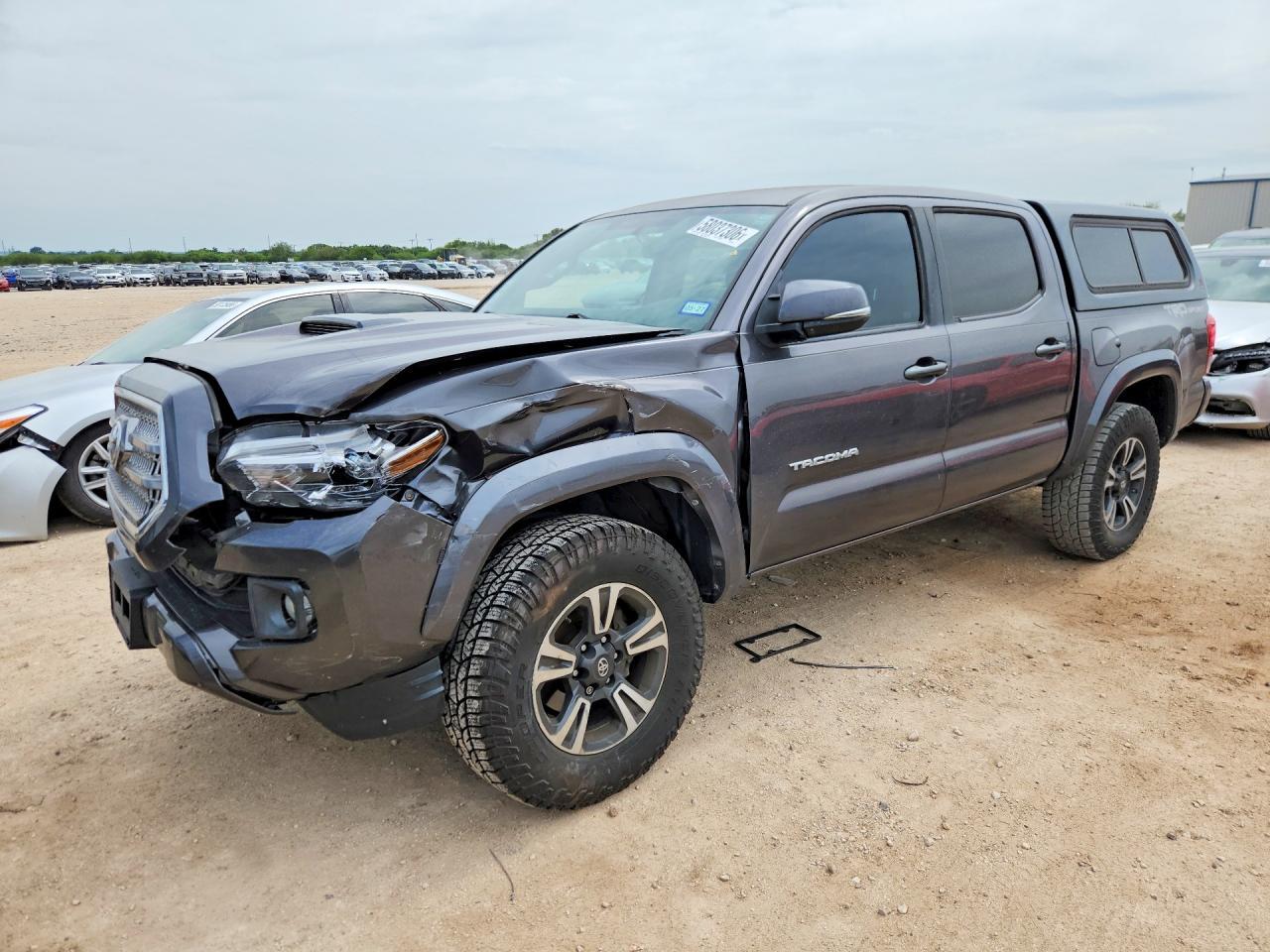 2017 TOYOTA TACOMA