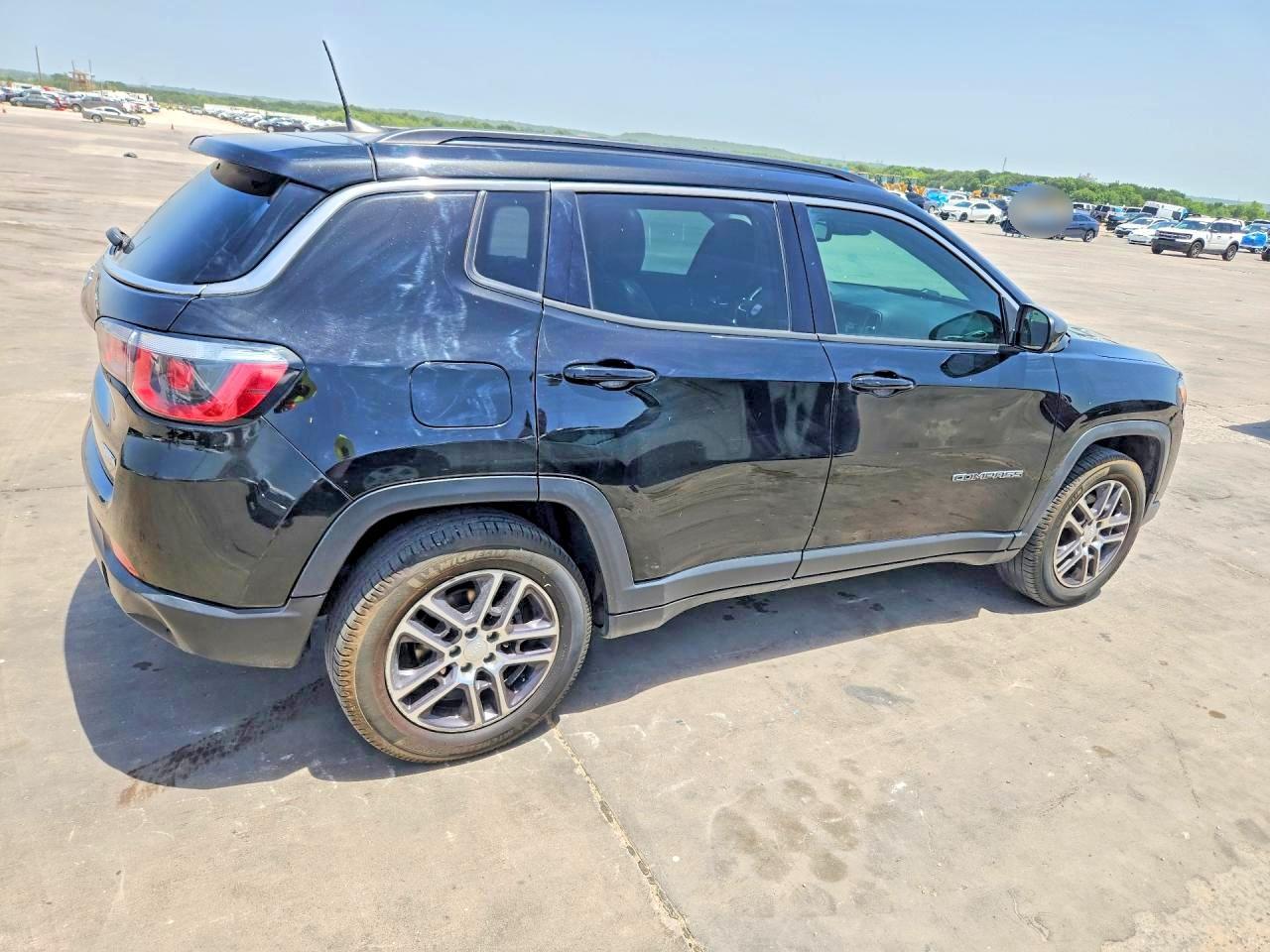 2020 JEEP Compass