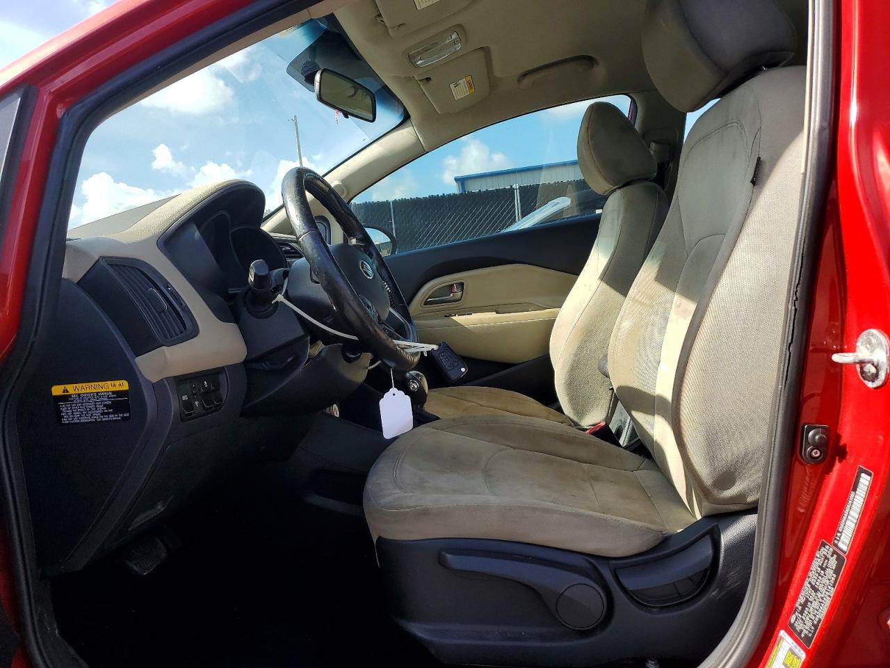 2013 KIA RIO