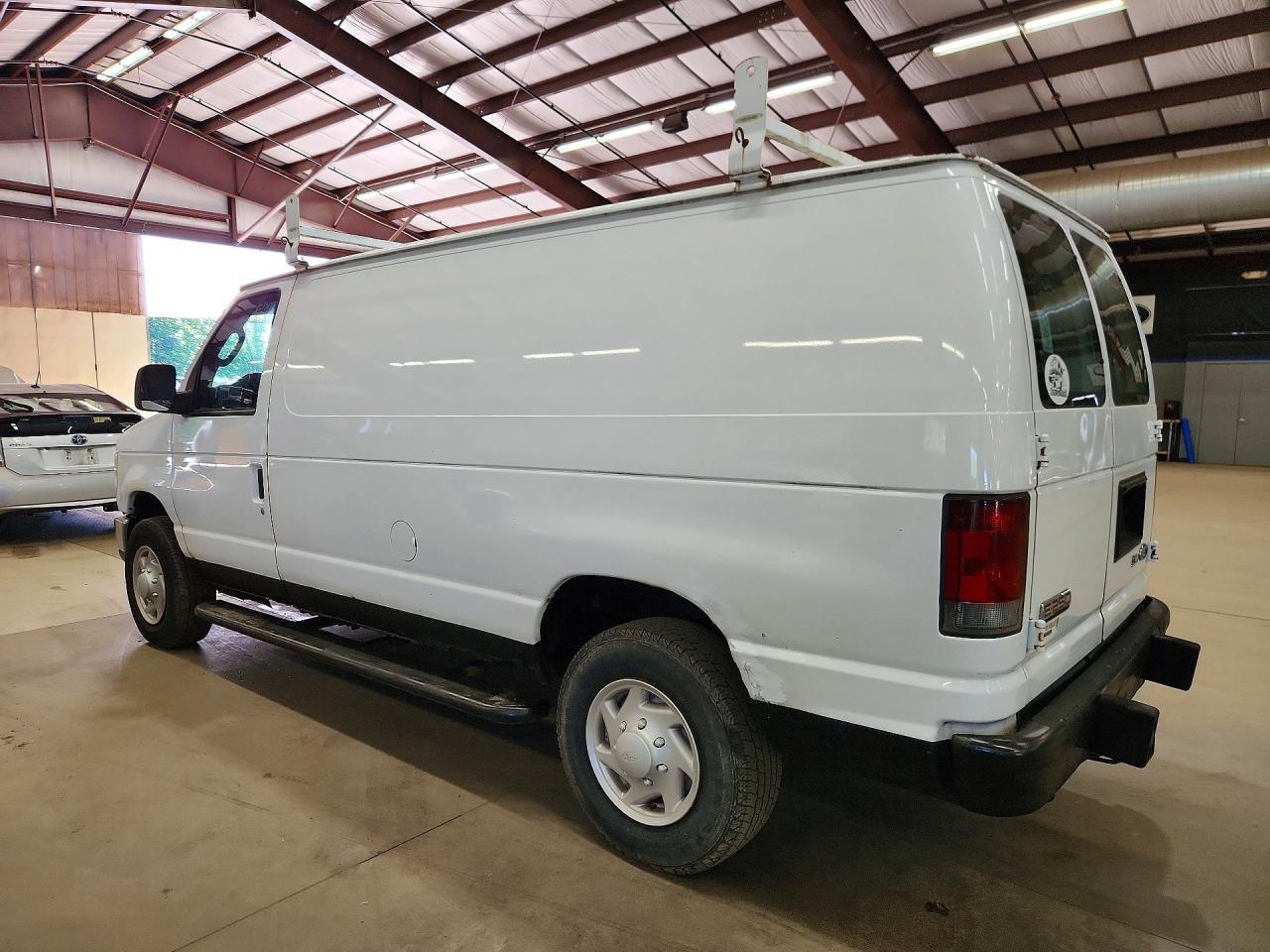 2009 FORD ECONOLINE