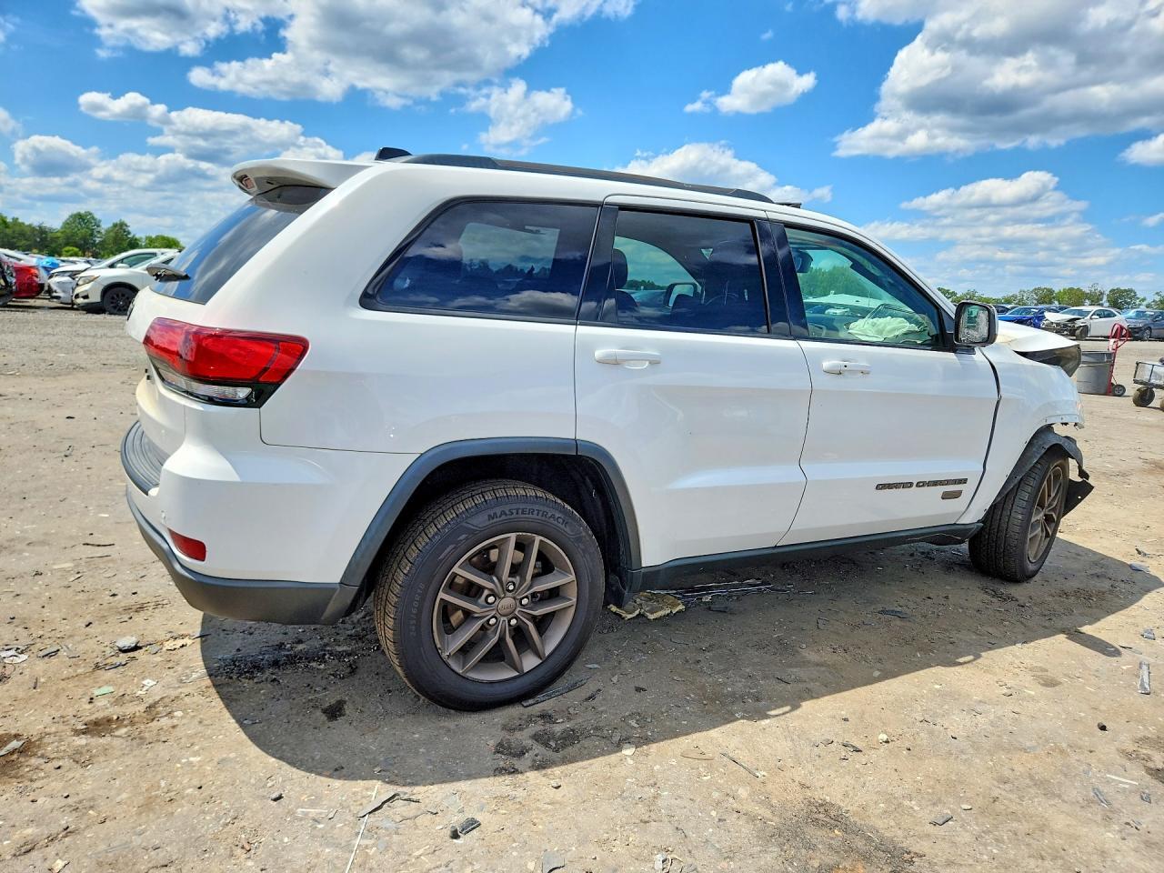 2016 JEEP Grand Cherokee