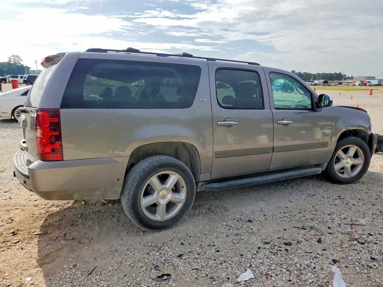 2008 CHEVROLET Suburban