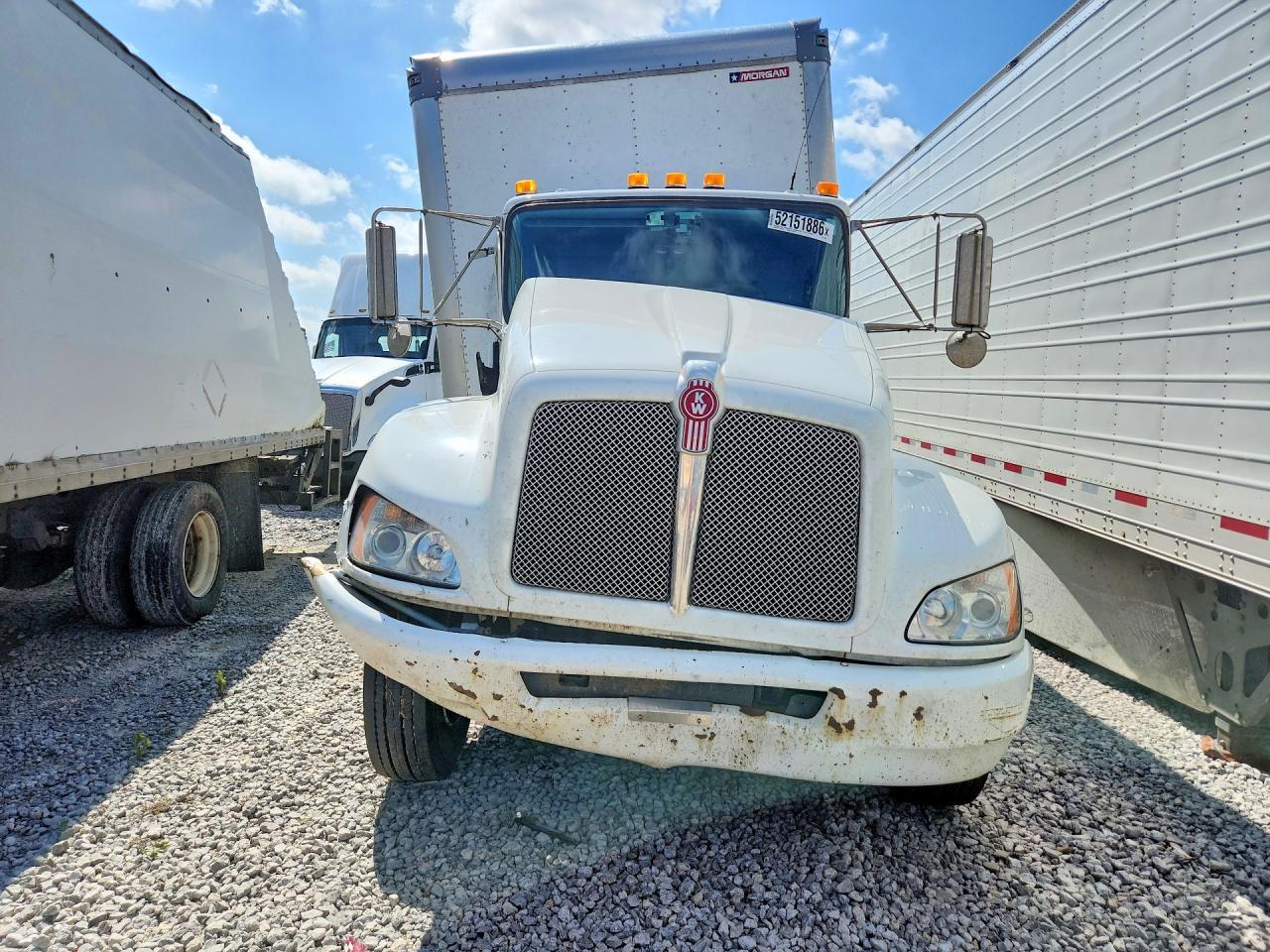 2019 KENWORTH T300