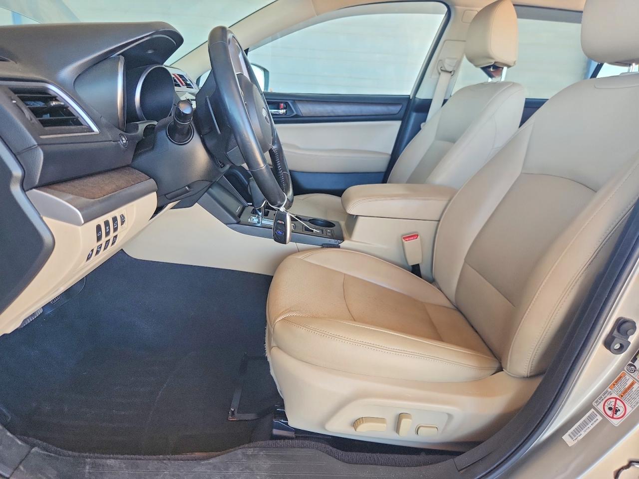 2016 SUBARU Outback
