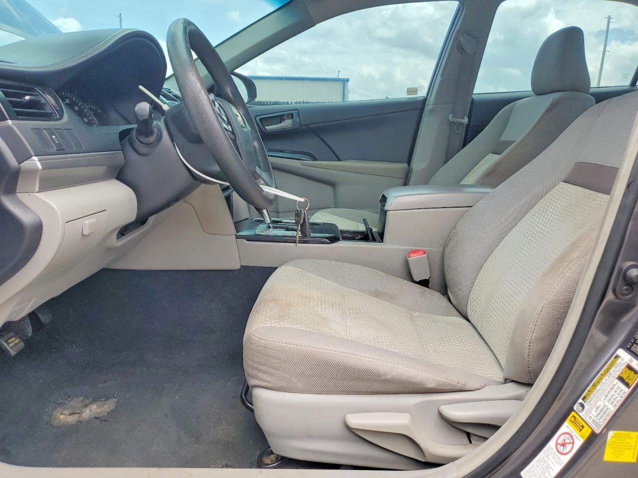 2014 TOYOTA CAMRY