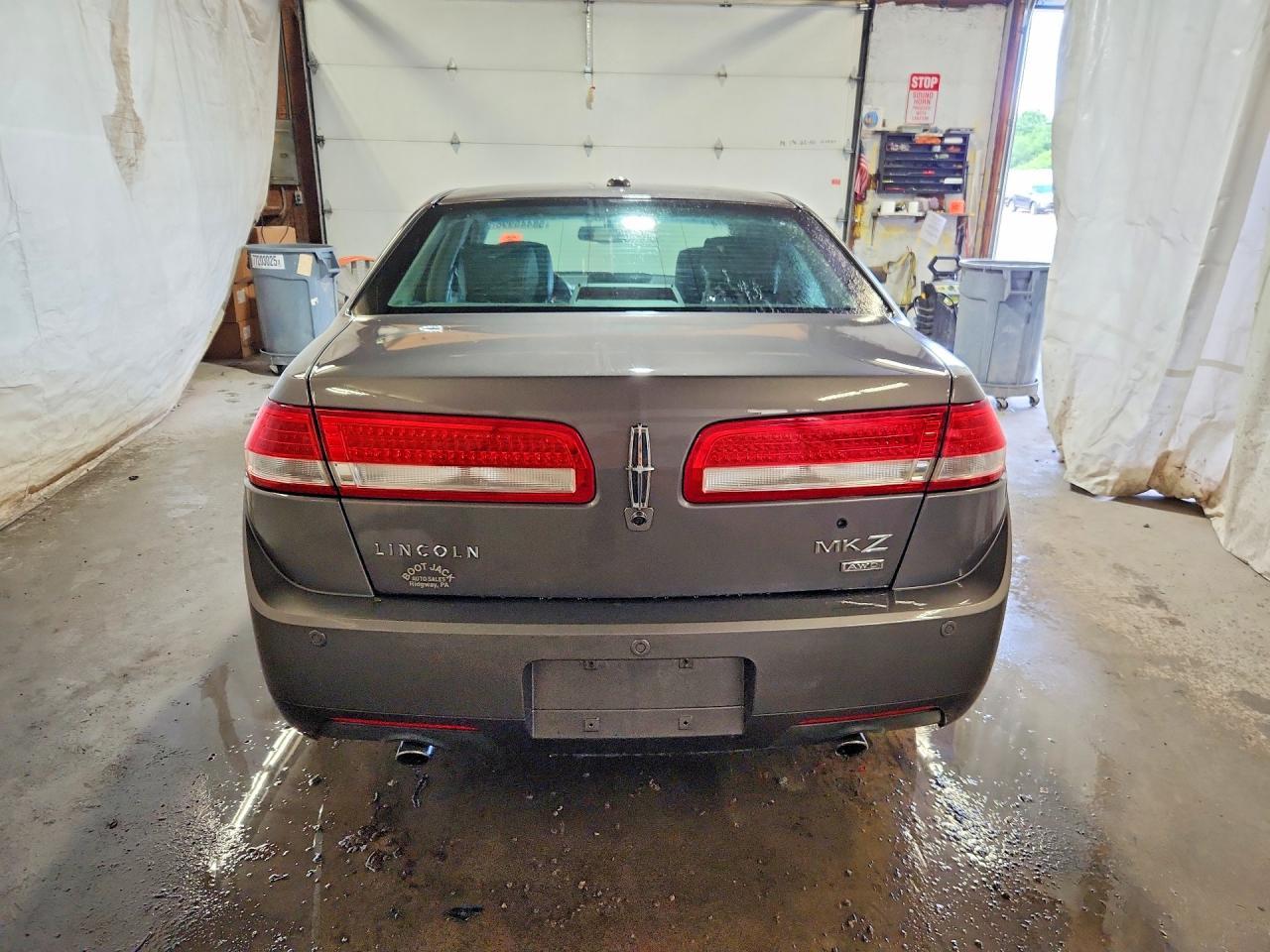 2011 LINCOLN MKZ