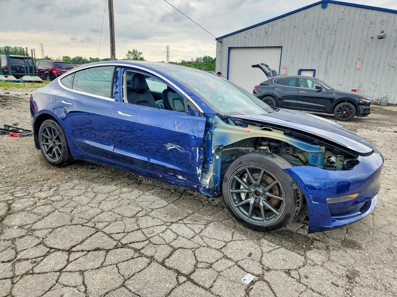 2020 TESLA MODEL 3