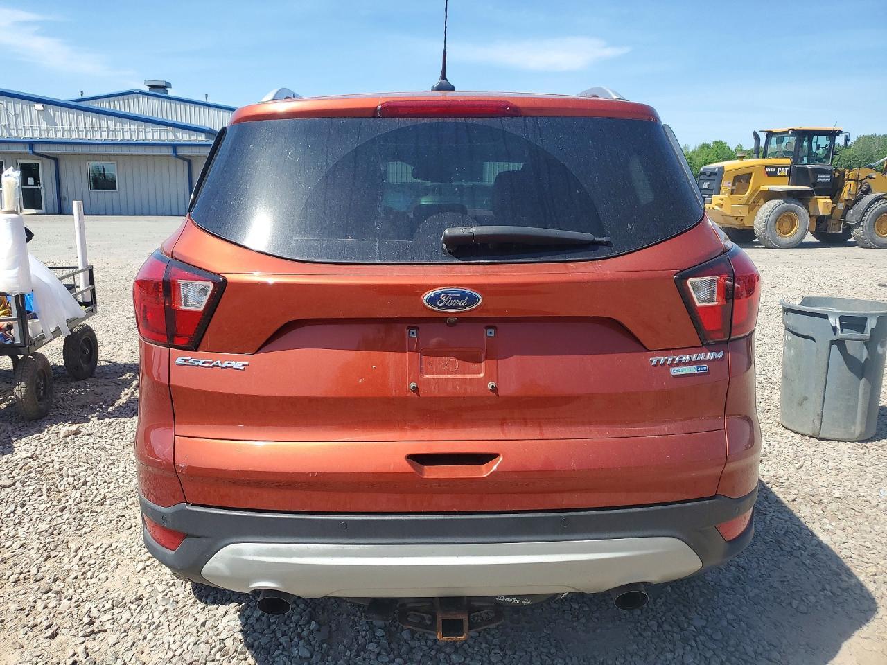 2019 FORD ESCAPE