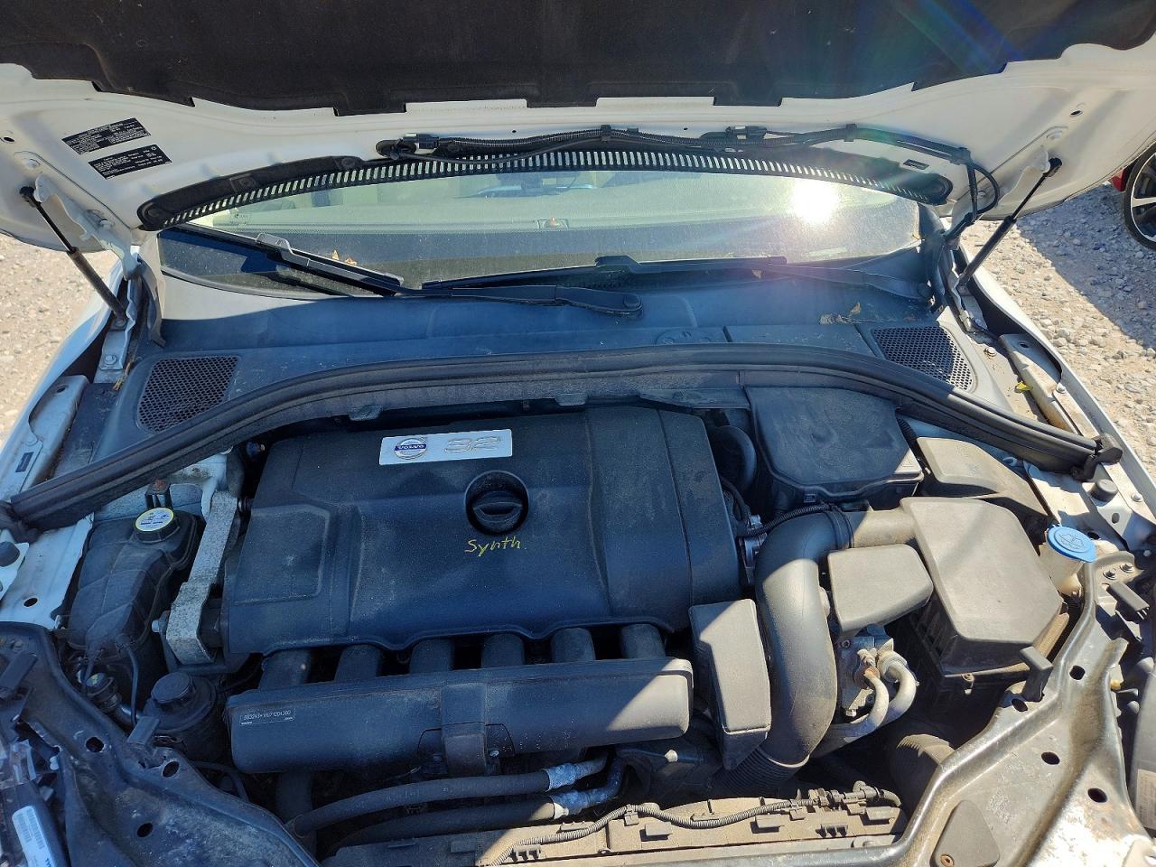 2013 VOLVO XC60