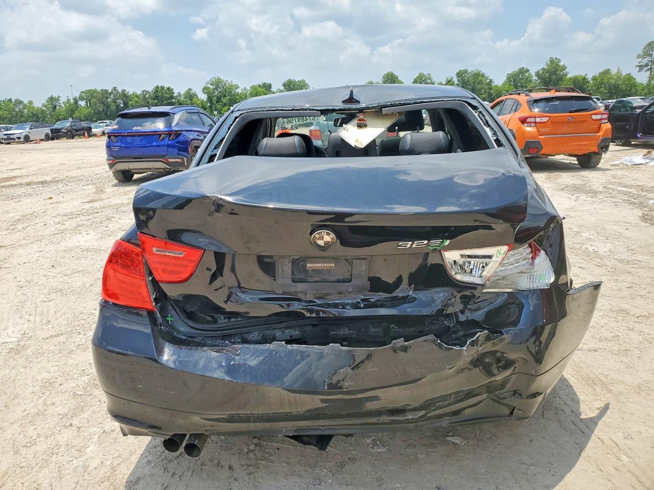 2011 BMW 3 SERIES