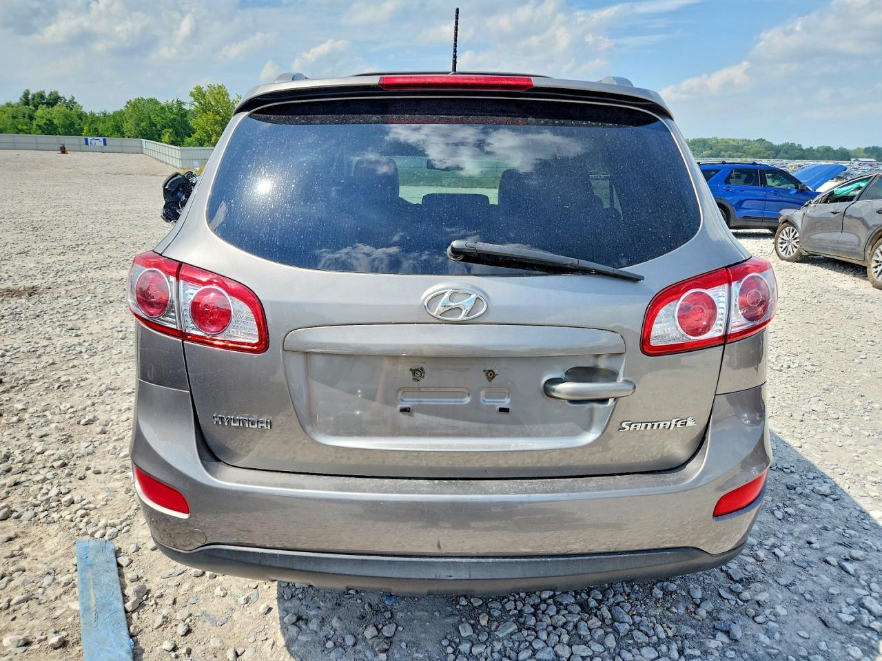 2011 HYUNDAI SANTA FE