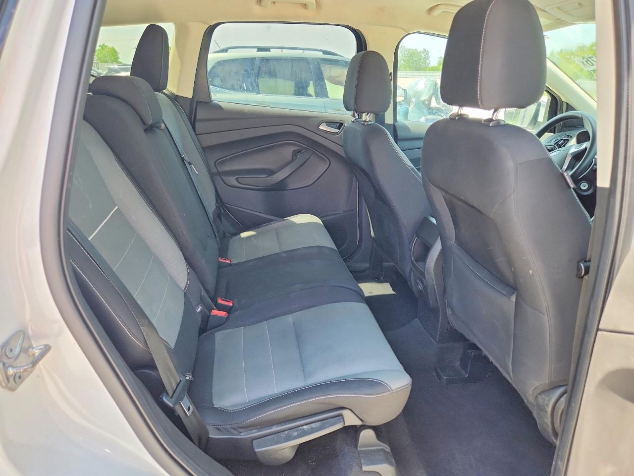 2015 FORD ESCAPE