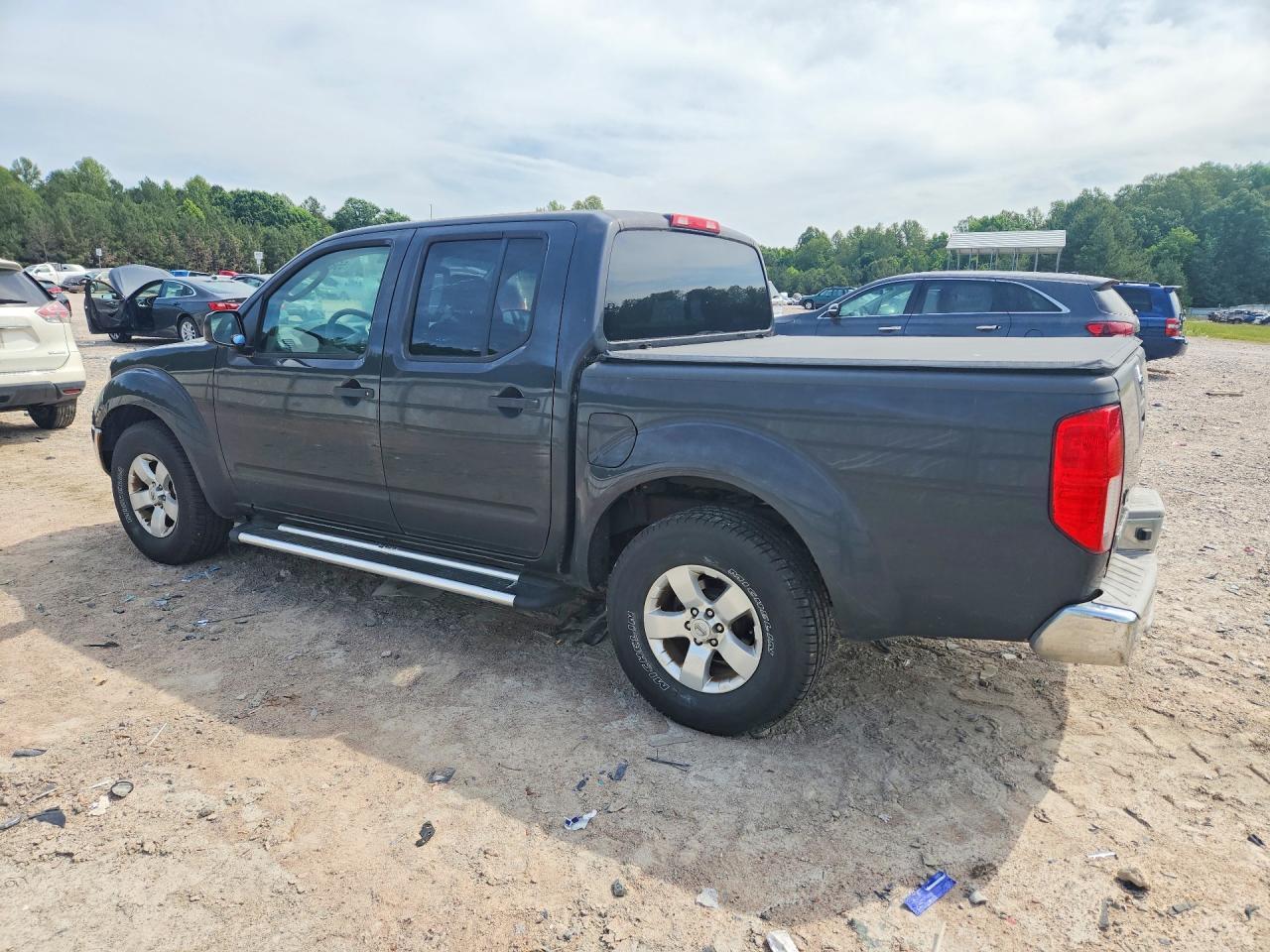 2010 NISSAN Frontier