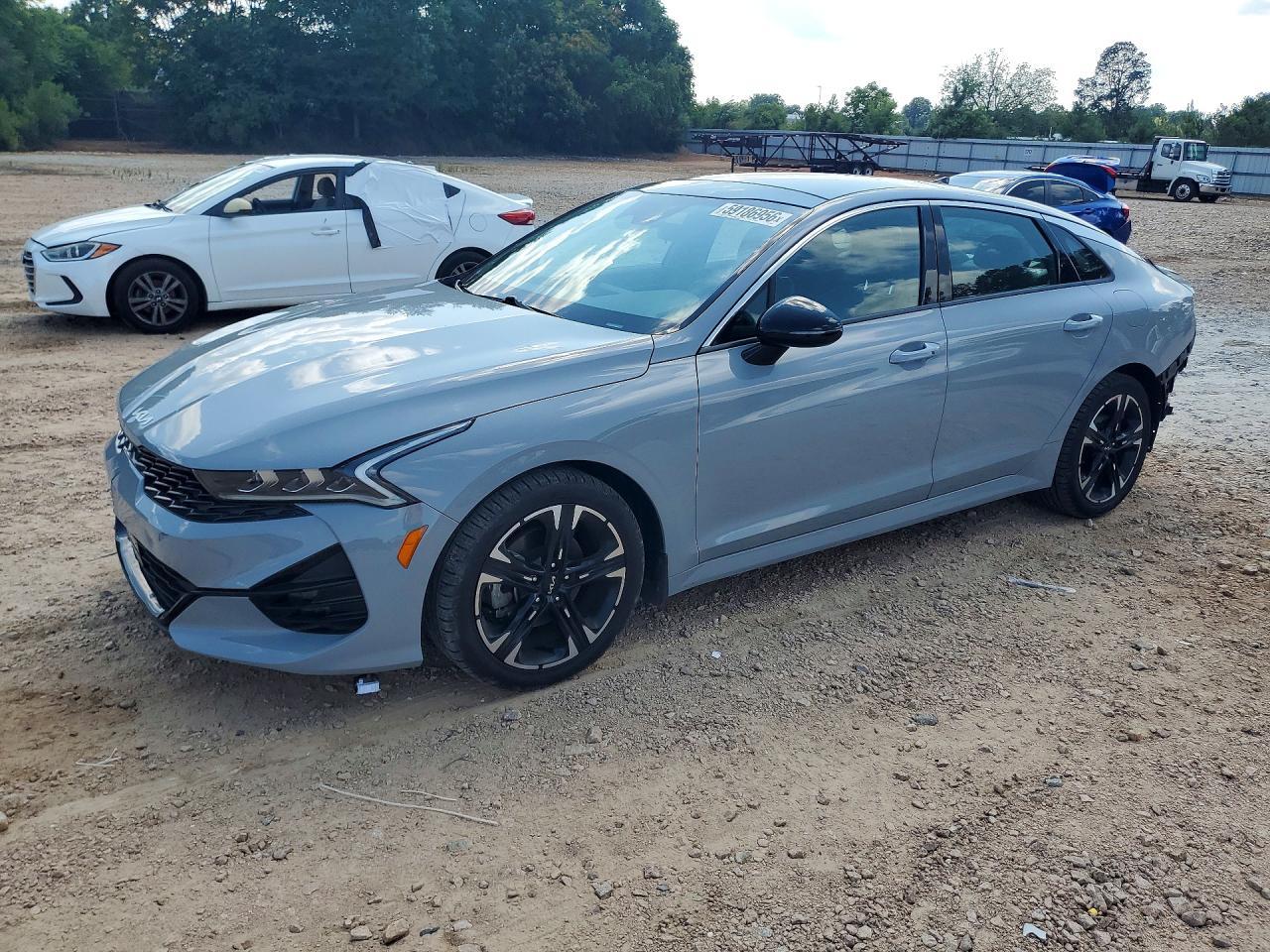 2023 KIA K5
