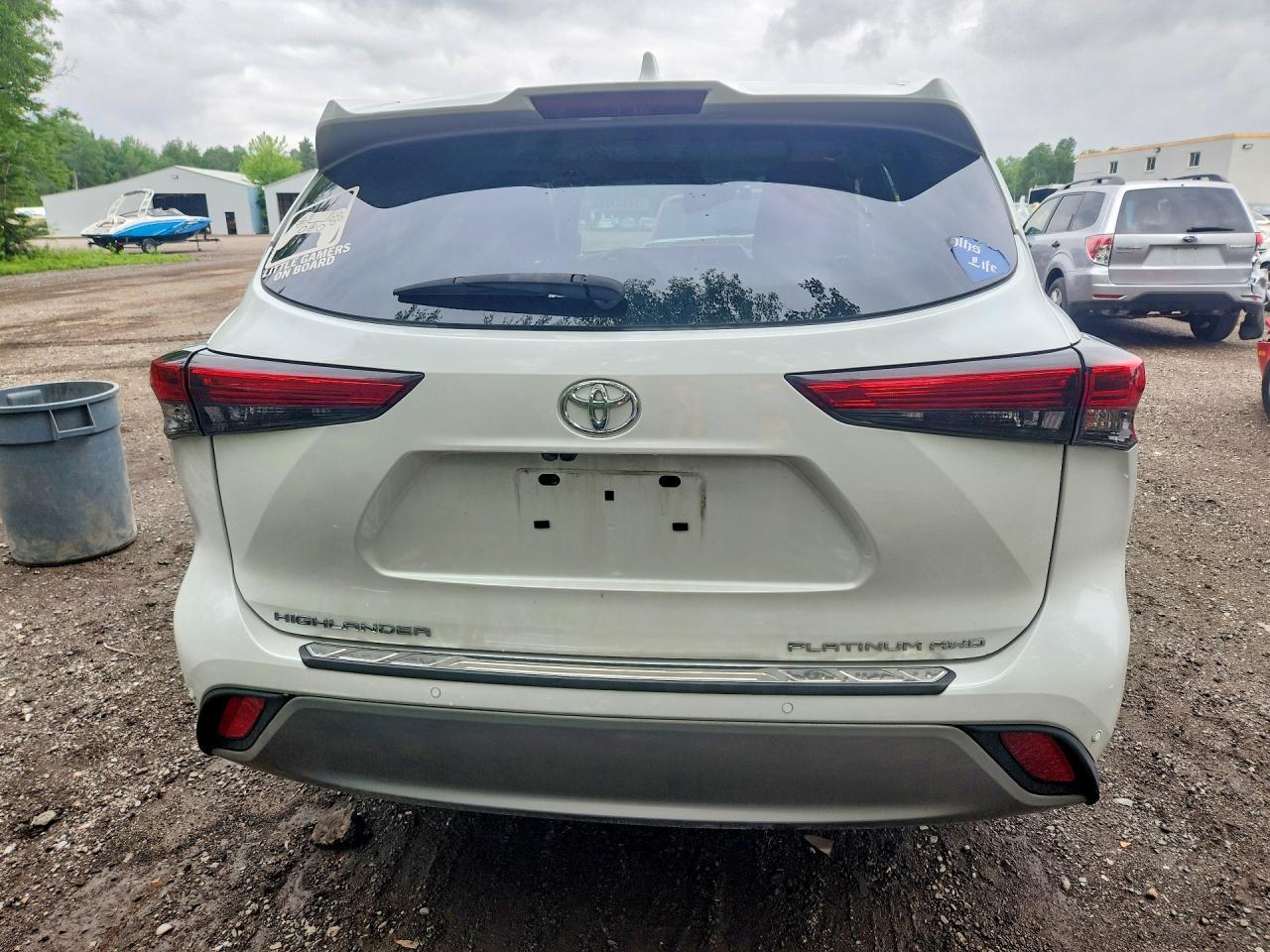 2022 TOYOTA HIGHLANDER