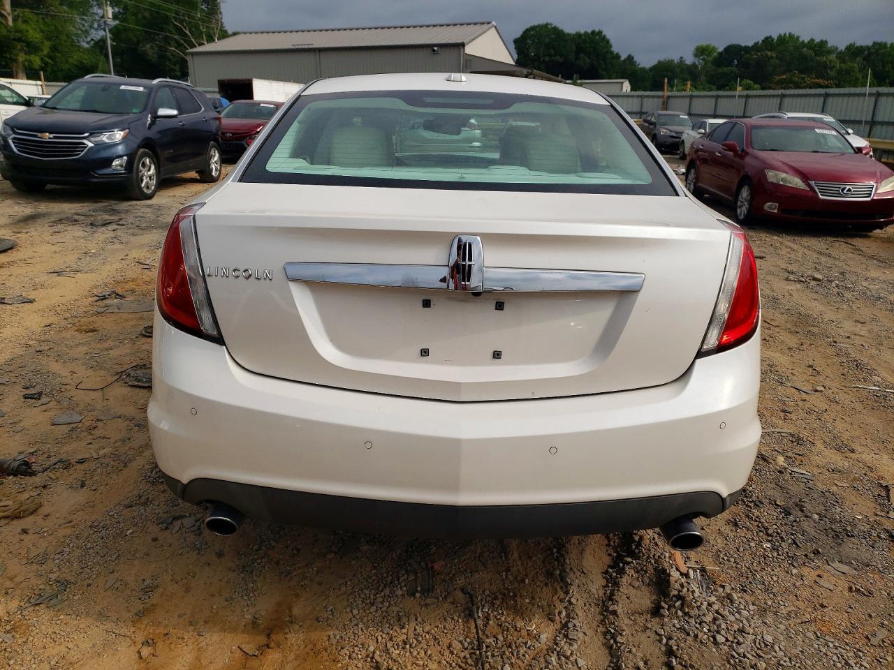 2011 LINCOLN MKS