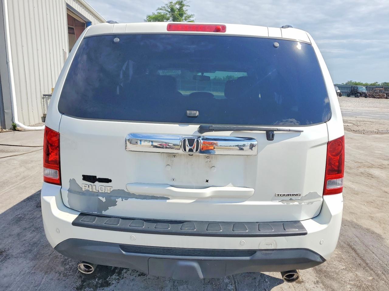 2015 HONDA PILOT