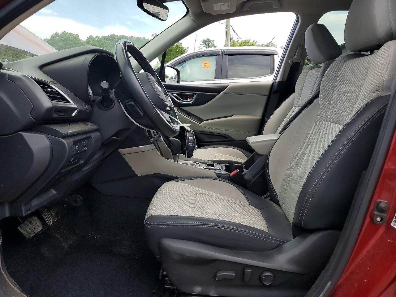2023 SUBARU FORESTER