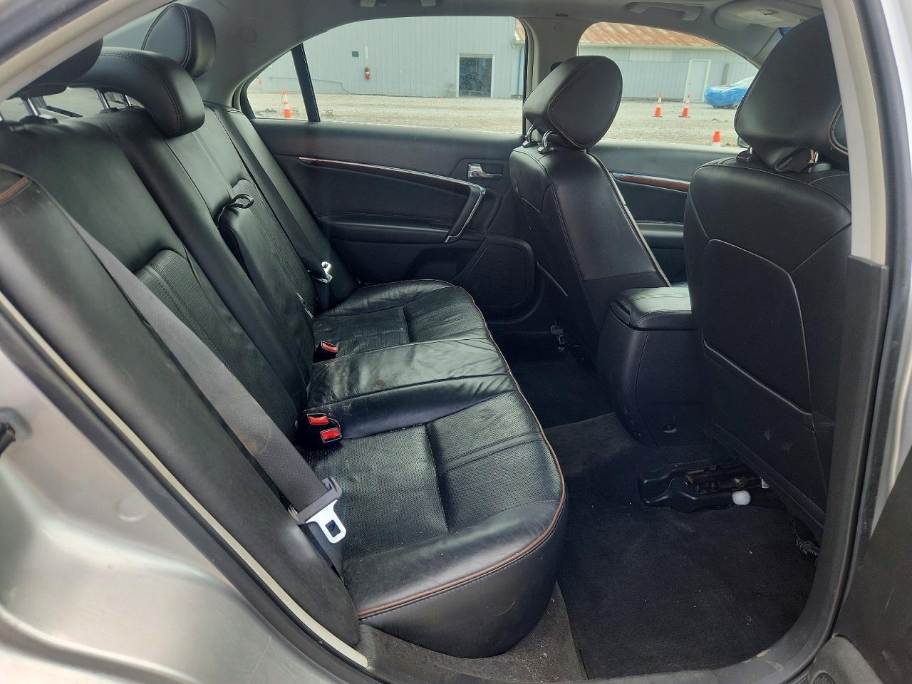 2011 LINCOLN MKZ