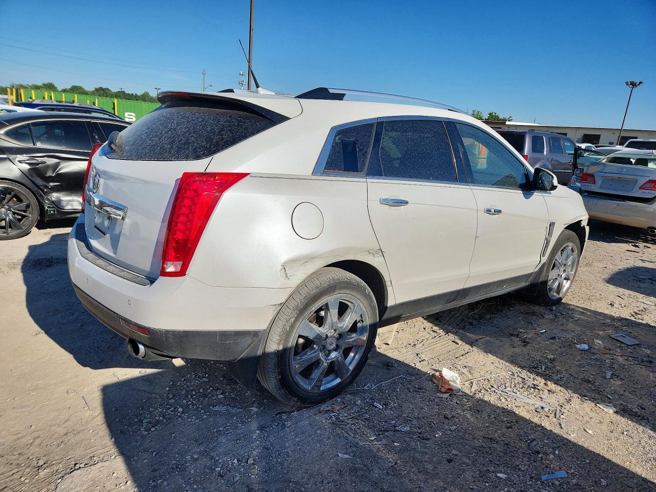 2011 CADILLAC SRX