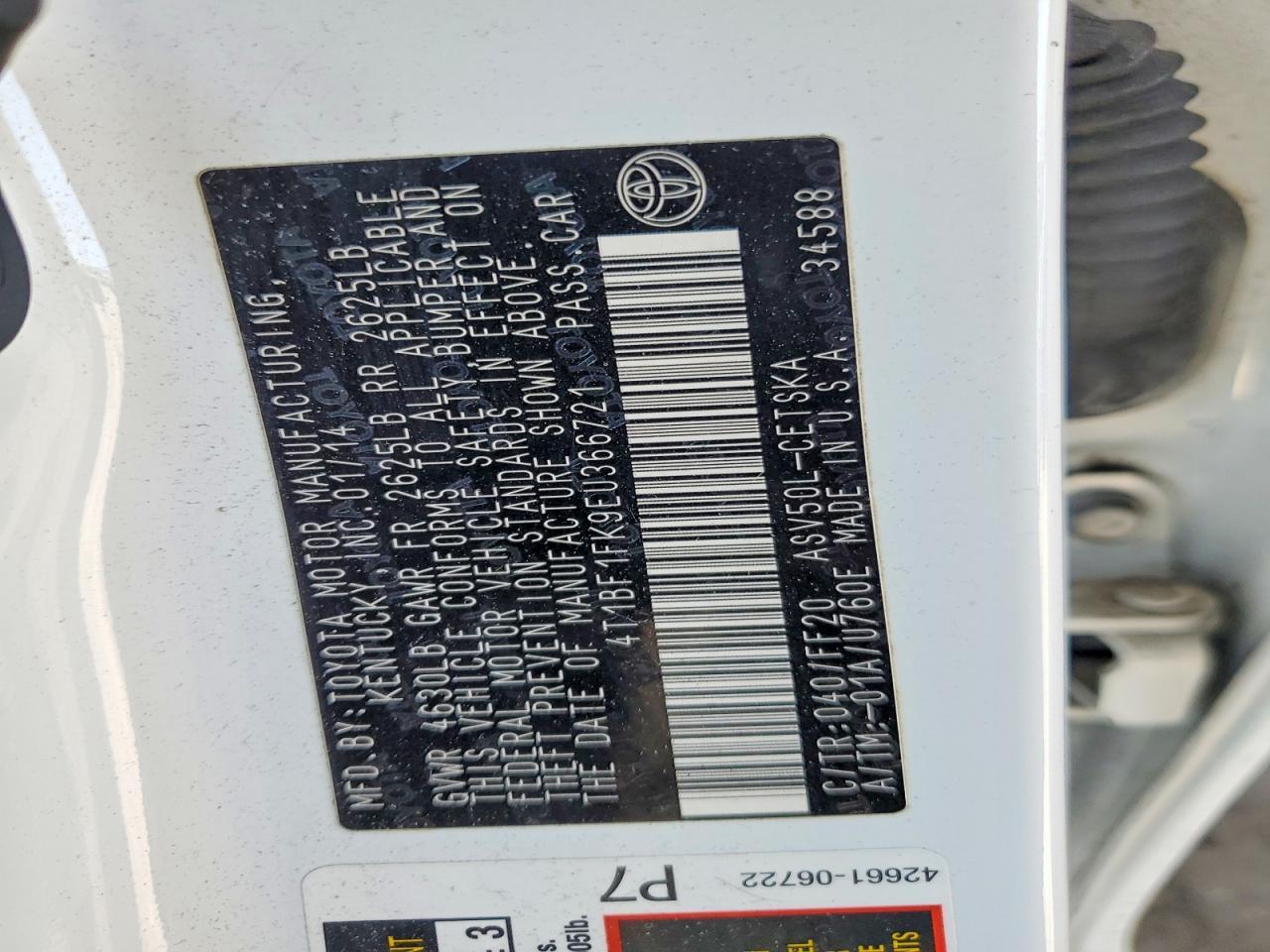 2014 TOYOTA CAMRY