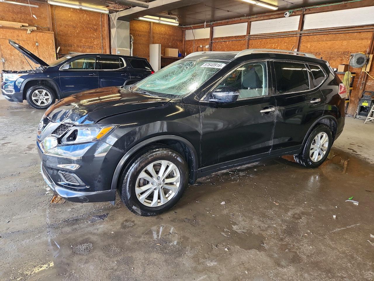 2016 NISSAN ROGUE