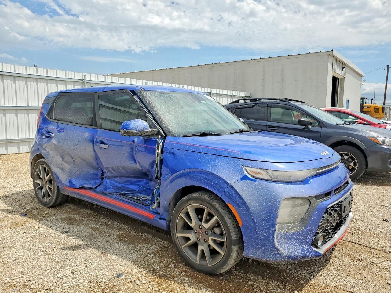 2022 KIA SOUL