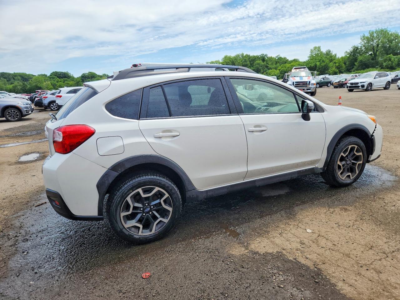 2017 SUBARU Crosstrek